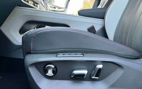 Volkswagen Teramont I, 2024 год, 5 200 000 рублей, 16 фотография