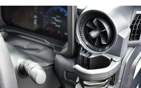 Toyota Land Cruiser Prado, 2024 год, 7 500 000 рублей, 14 фотография