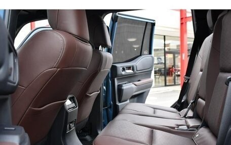 Toyota Land Cruiser Prado, 2024 год, 7 500 000 рублей, 18 фотография