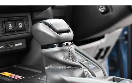 Toyota Land Cruiser Prado, 2024 год, 7 500 000 рублей, 28 фотография