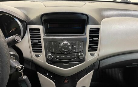 Chevrolet Cruze II, 2012 год, 788 000 рублей, 9 фотография