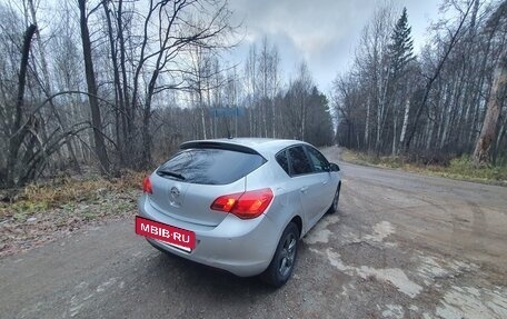 Opel Astra J, 2011 год, 599 000 рублей, 5 фотография