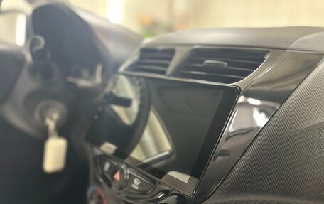 Hyundai Solaris II рестайлинг, 2012 год, 950 000 рублей, 19 фотография