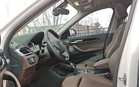 BMW X1, 2021 год, 2 100 000 рублей, 15 фотография