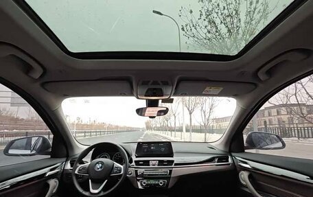 BMW X1, 2021 год, 2 100 000 рублей, 24 фотография