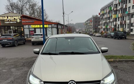 Volkswagen Polo VI (EU Market), 2012 год, 825 000 рублей, 2 фотография