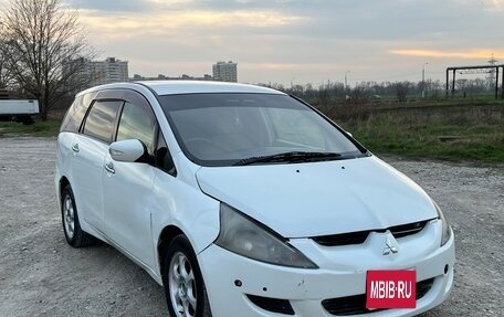Mitsubishi Grandis, 2003 год, 390 000 рублей, 1 фотография
