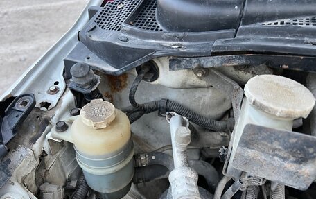 Mitsubishi Grandis, 2003 год, 390 000 рублей, 13 фотография