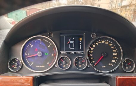 Volkswagen Touareg III, 2005 год, 795 000 рублей, 13 фотография