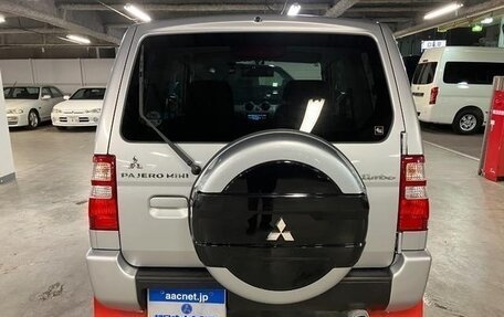 Mitsubishi Pajero Mini II, 2011 год, 489 000 рублей, 38 фотография