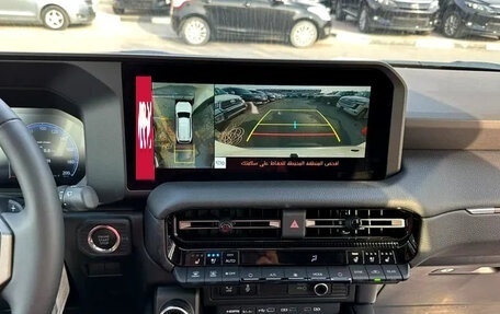 Toyota Land Cruiser Prado, 2025 год, 9 300 000 рублей, 7 фотография