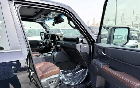 Toyota Land Cruiser Prado, 2025 год, 9 300 000 рублей, 13 фотография