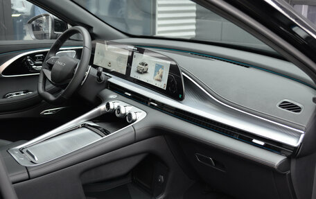CheryExeed TXL, 2024 год, 3 600 000 рублей, 16 фотография