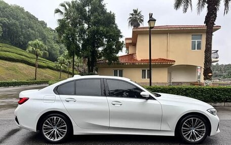 BMW 3 серия, 2022 год, 2 650 000 рублей, 8 фотография