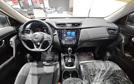 Nissan X-Trail, 2025 год, 3 000 000 рублей, 4 фотография