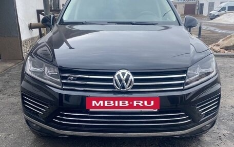 Volkswagen Touareg III, 2016 год, 3 500 000 рублей, 3 фотография