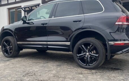 Volkswagen Touareg III, 2016 год, 3 500 000 рублей, 19 фотография