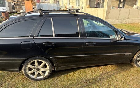 Mercedes-Benz C-Класс, 2003 год, 650 000 рублей, 3 фотография