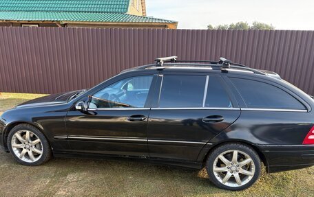 Mercedes-Benz C-Класс, 2003 год, 650 000 рублей, 4 фотография