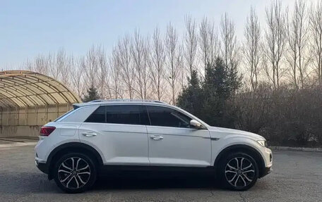 Volkswagen T-Roc I, 2022 год, 1 750 143 рублей, 5 фотография