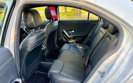 Mercedes-Benz A-Класс, 2021 год, 1 900 000 рублей, 8 фотография