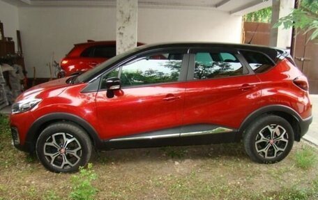 Renault Kaptur I рестайлинг, 2019 год, 1 950 000 рублей, 2 фотография
