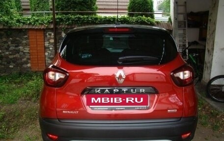 Renault Kaptur I рестайлинг, 2019 год, 1 950 000 рублей, 3 фотография