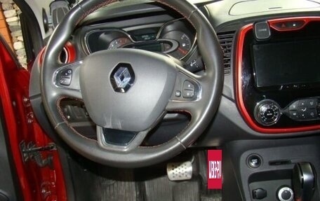 Renault Kaptur I рестайлинг, 2019 год, 1 950 000 рублей, 5 фотография