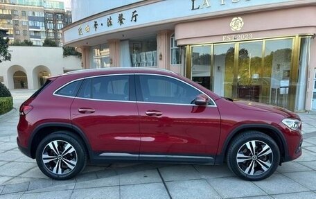 Mercedes-Benz GLA, 2021 год, 2 300 000 рублей, 4 фотография