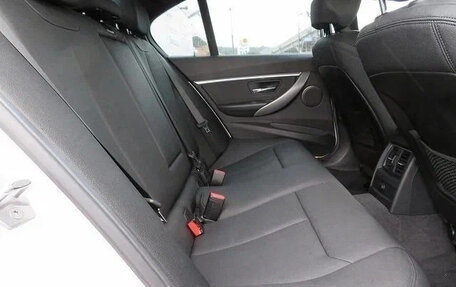 BMW 3 серия, 2018 год, 1 290 007 рублей, 14 фотография