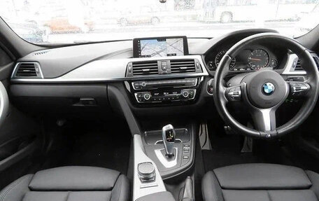 BMW 3 серия, 2018 год, 1 290 007 рублей, 11 фотография