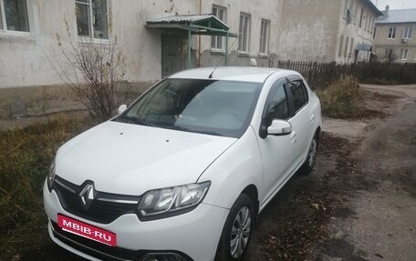 Renault Logan II, 2016 год, 630 000 рублей, 21 фотография