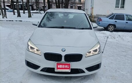 BMW 2 серия Active Tourer F45, 2015 год, 1 400 000 рублей, 1 фотография