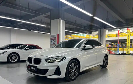 BMW 1 серия, 2022 год, 1 390 000 рублей, 1 фотография