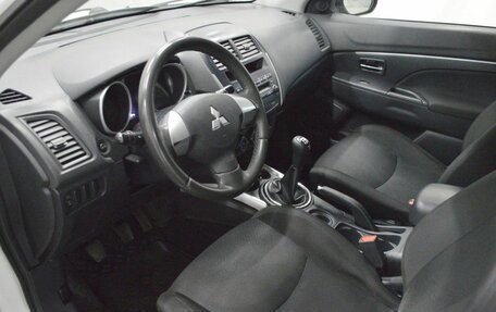Mitsubishi ASX I рестайлинг, 2011 год, 687 000 рублей, 10 фотография