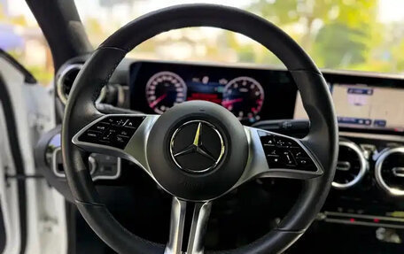 Mercedes-Benz A-Класс, 2023 год, 2 228 008 рублей, 5 фотография