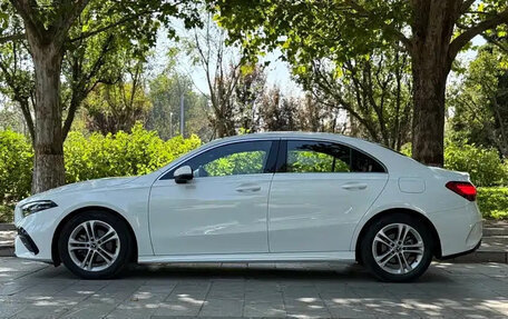 Mercedes-Benz A-Класс, 2023 год, 2 228 008 рублей, 13 фотография