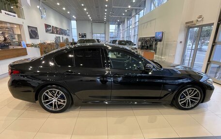 BMW 5 серия, 2021 год, 6 890 000 рублей, 6 фотография