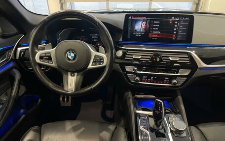 BMW 5 серия, 2021 год, 6 890 000 рублей, 15 фотография