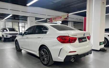 BMW 1 серия, 2022 год, 1 390 000 рублей, 4 фотография