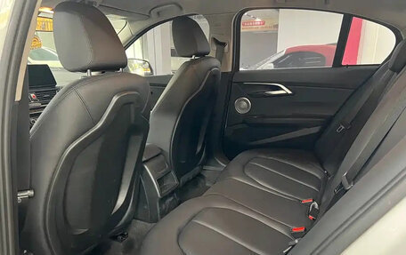 BMW 1 серия, 2022 год, 1 390 000 рублей, 8 фотография