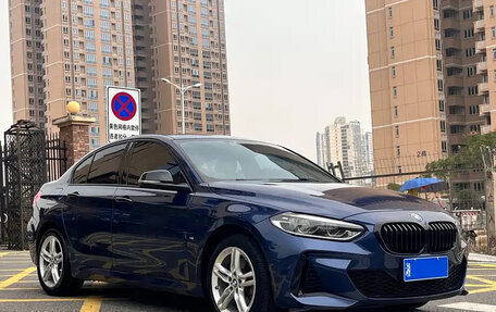 BMW 1 серия, 2022 год, 1 395 000 рублей, 3 фотография