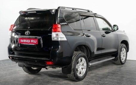 Toyota Land Cruiser Prado 150 рестайлинг 2, 2013 год, 3 300 000 рублей, 3 фотография