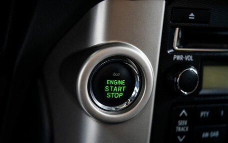 Toyota Land Cruiser Prado 150 рестайлинг 2, 2013 год, 3 300 000 рублей, 14 фотография