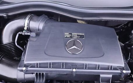 Mercedes-Benz Vito, 2022 год, 6 600 000 рублей, 9 фотография