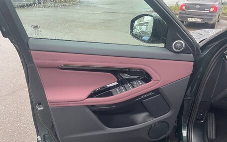 Land Rover Range Rover Evoque II, 2025 год, 6 160 000 рублей, 8 фотография