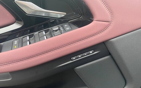 Land Rover Range Rover Evoque II, 2025 год, 6 160 000 рублей, 10 фотография