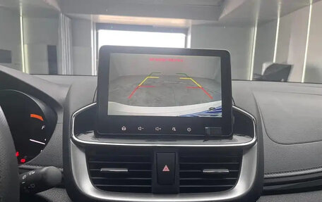 Toyota Yaris XP150 рестайлинг, 2021 год, 910 000 рублей, 12 фотография