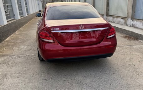 Mercedes-Benz E-Класс, 2016 год, 3 100 000 рублей, 5 фотография