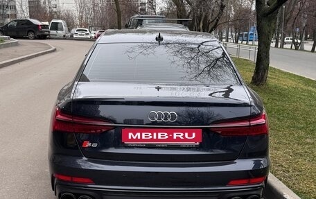 Audi A6, 2018 год, 4 300 000 рублей, 9 фотография